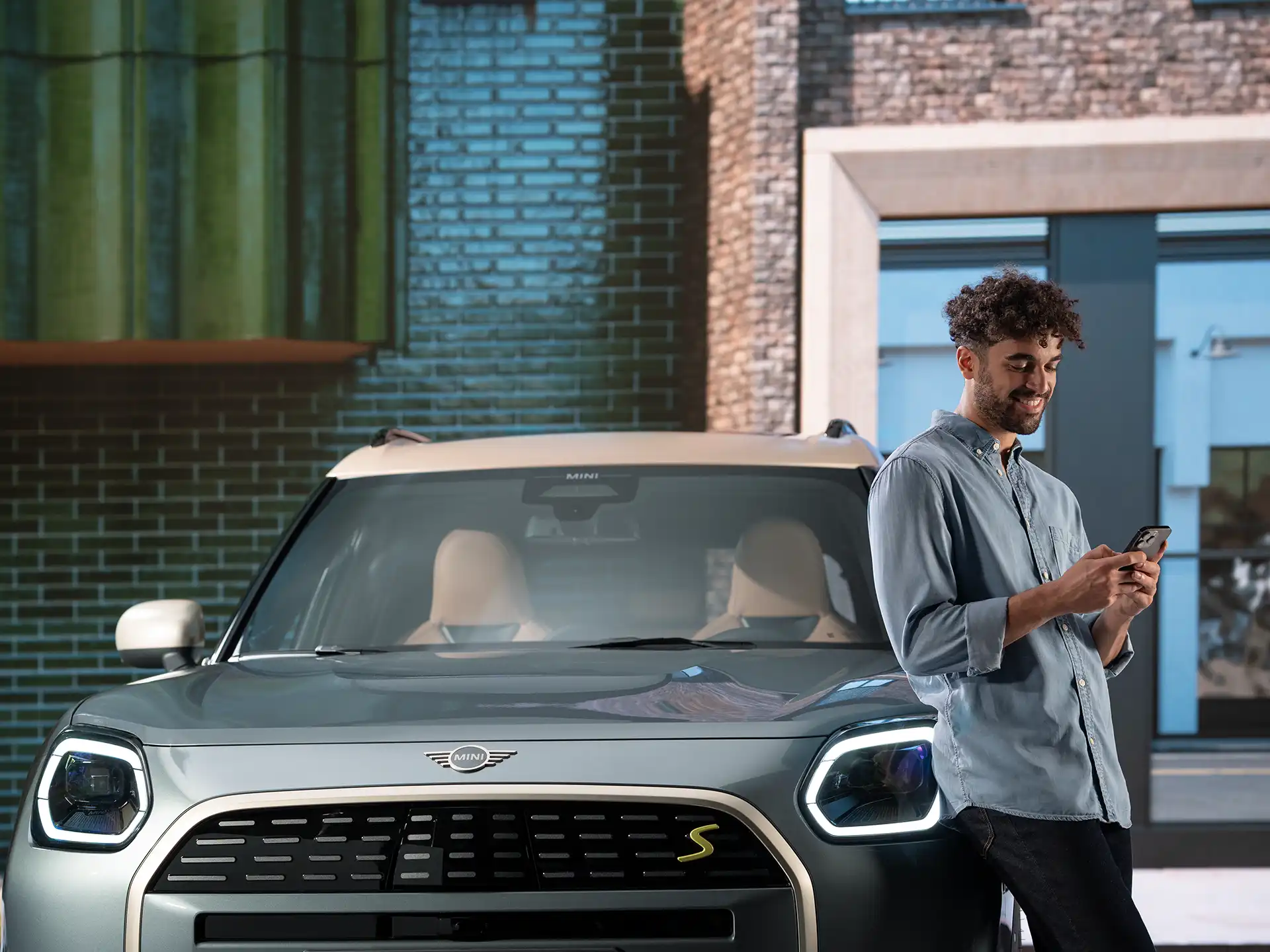 Mini Financial Services - overview - leasing teaser