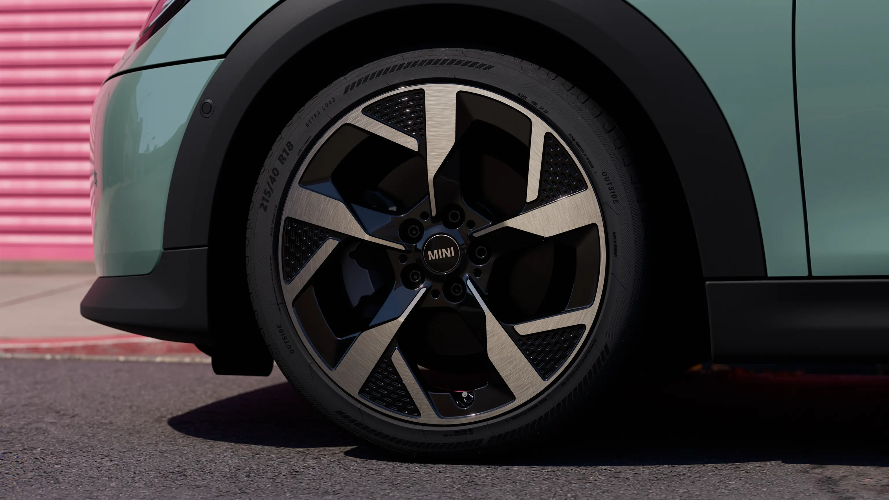 Vidéo d’une jante Slide Spoke de la MINI Cooper en train de tourner