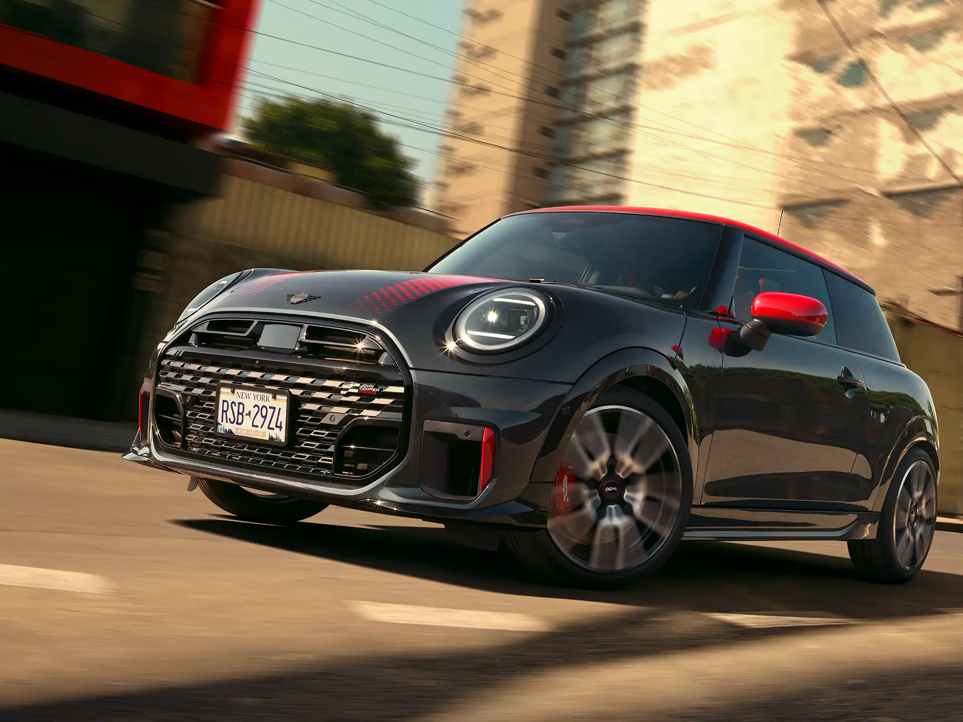 MINI JCW - MINI Cooper 3 portes - Teaser