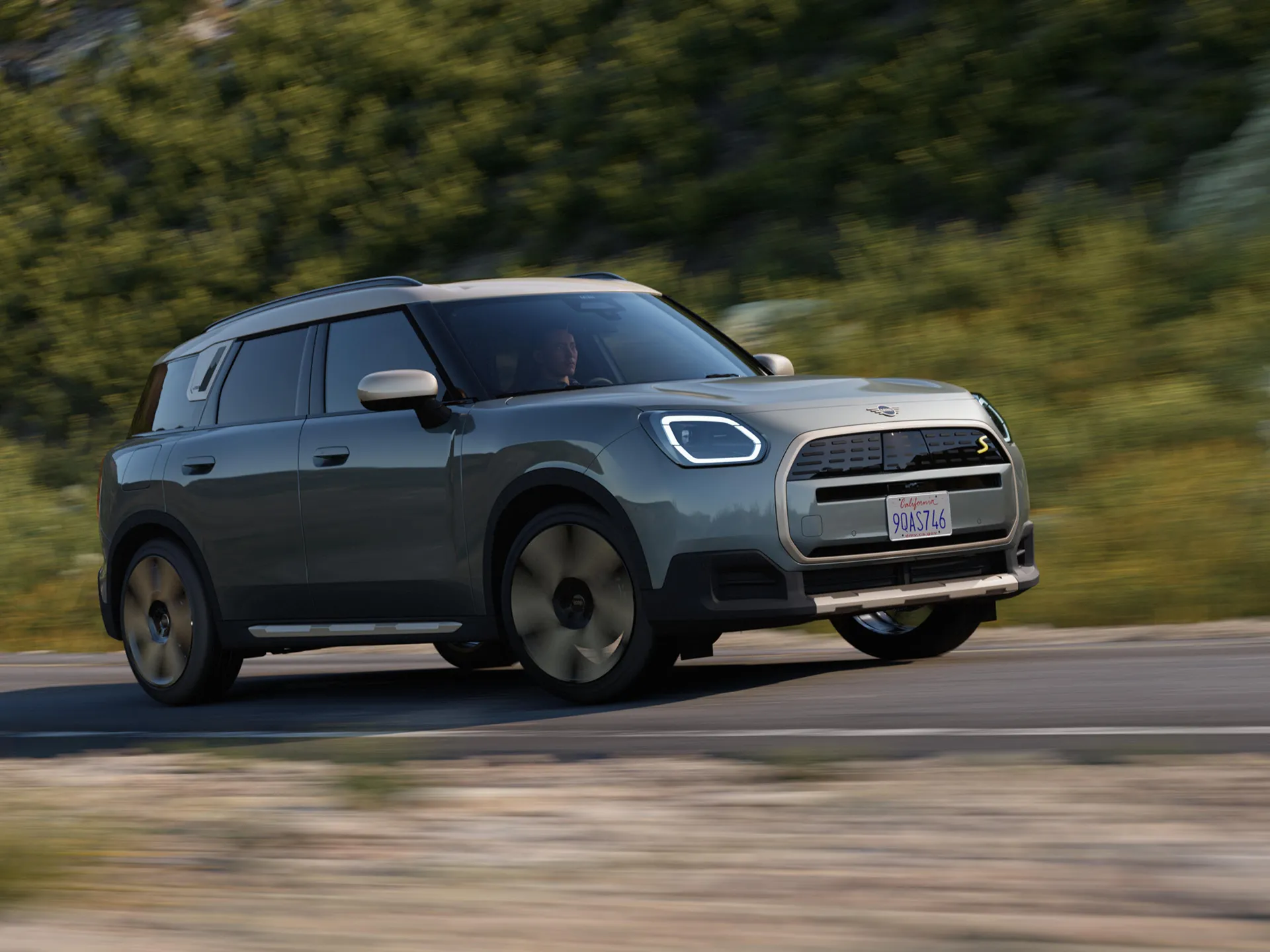 MINI Countryman Electric - features stage