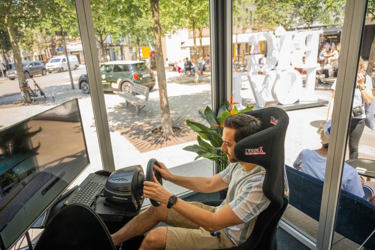 MINI Charged by the city 