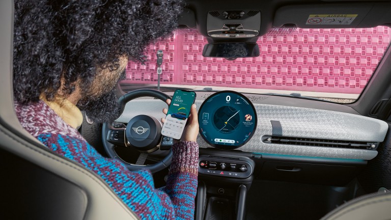 MINI Cooper Electric – Digital Experience – MINI App