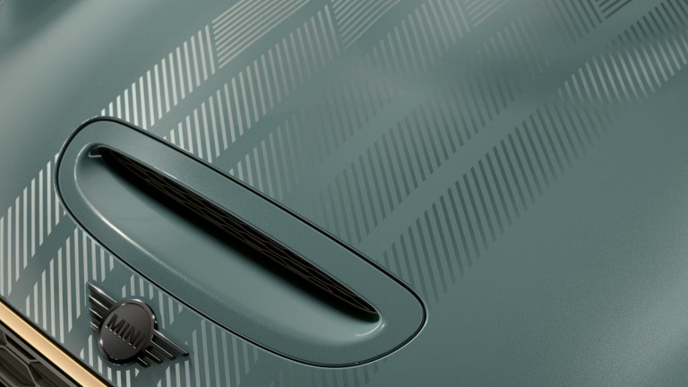 MINI Clubman Untold Edition – Motorkapstrepen – Green