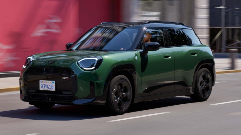 MINI Aceman Electric - mozaïek - rijbeleving