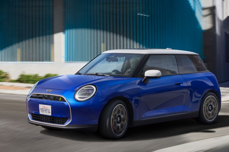 MINI Cooper Electric – digitale beleving – Connected Upgrades