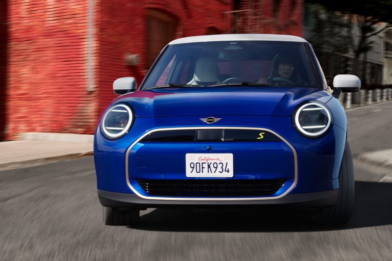 MINI Cooper Electric – rijbeleving – rijdynamiek