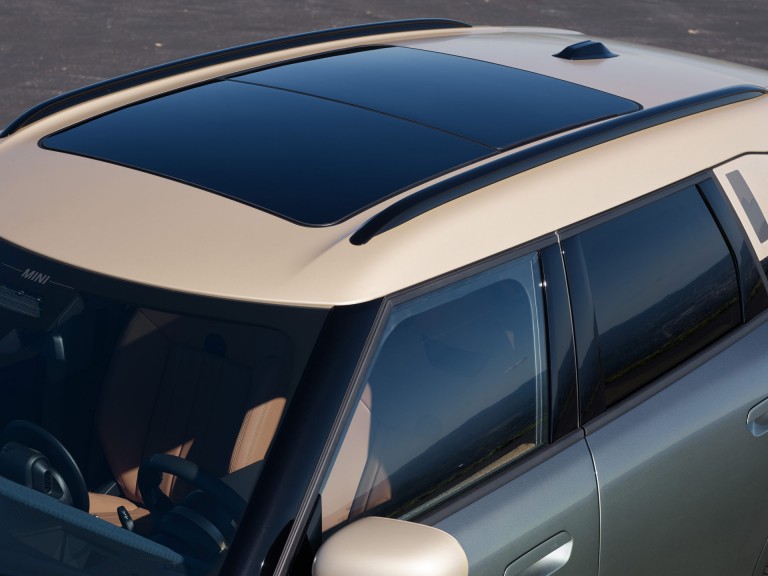 volledig elektrische MINI Countryman - duurzaamheid - dak