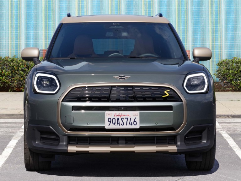 volledig elektrische MINI Countryman - exterieur - vooraanzicht