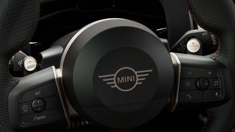 MINI Countryman Electric - interieur - wielen