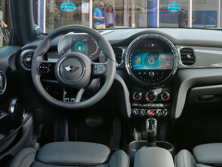 MINI 5-deurs Hatchback – cockpit – interieurtechnologie